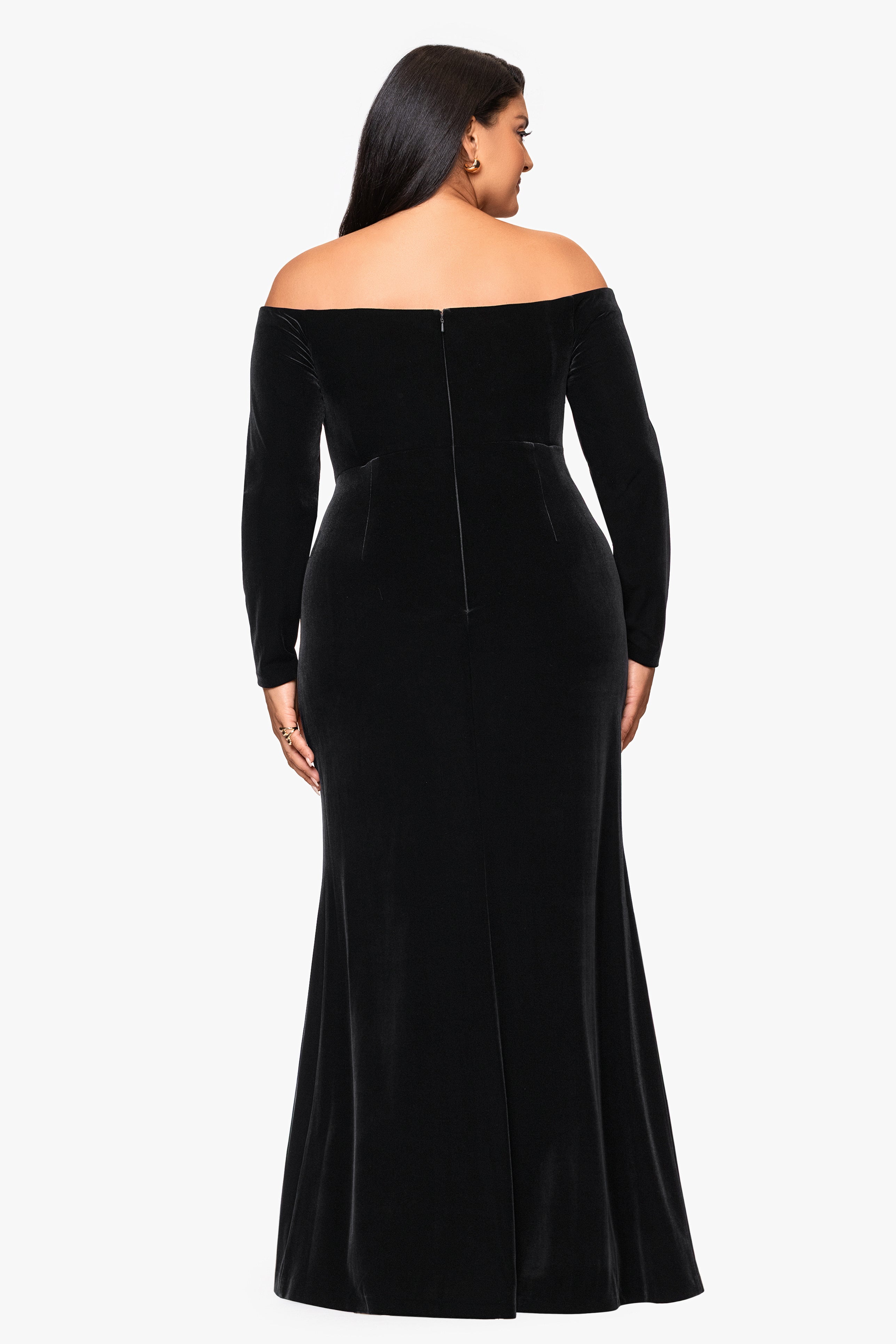 Plus "Danni" Velvet Off The Shoulder Long Sleeve Dress